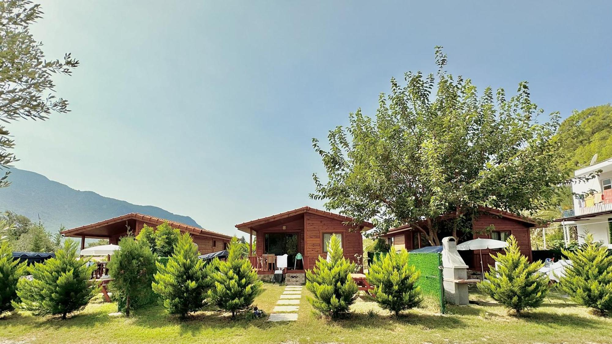 Hurmalik Apart Evleri-Very Close To The Sea Large Garden Bungalow With Barbecue And Swing Karaoz Kültér fotó