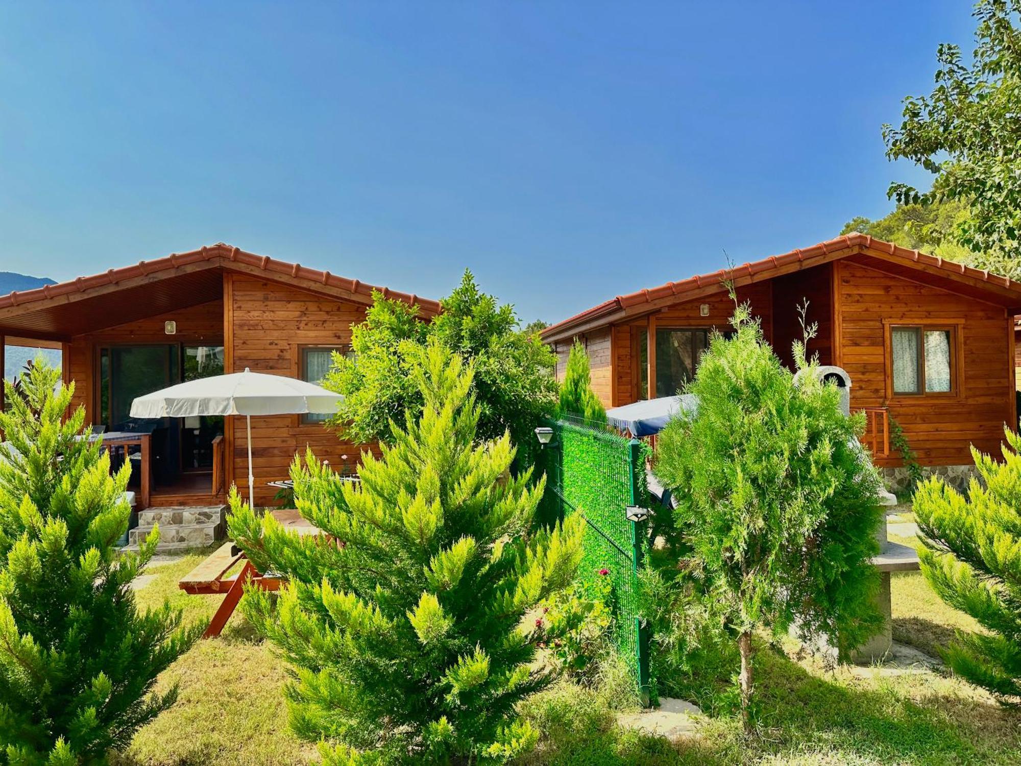 Hurmalik Apart Evleri-Very Close To The Sea Large Garden Bungalow With Barbecue And Swing Karaoz Kültér fotó